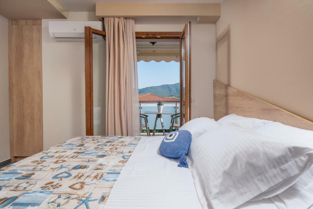 Stavros Compass Hotel Sarti Buitenkant foto